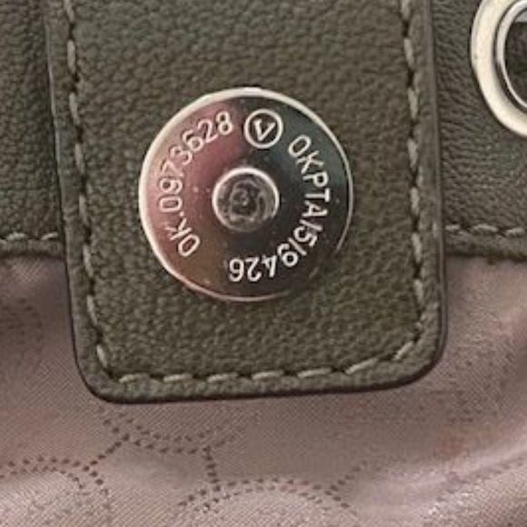 Michael Kors Knox Drawstring Loden Leather Bucket Bag w silver hardware EUC - Picture 12 of 16